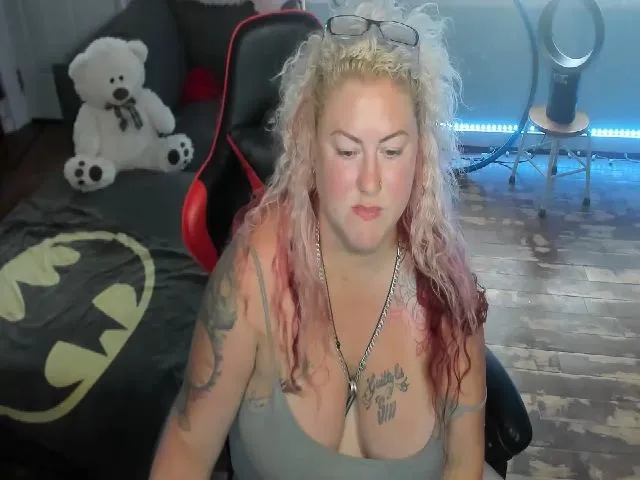 Live sex webcam photo for Janrubygirl #253523014