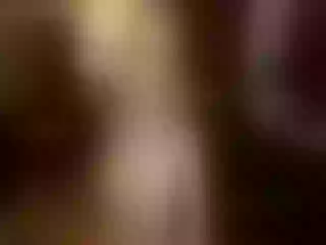 Live sex webcam photo for WildestKitten #252642881