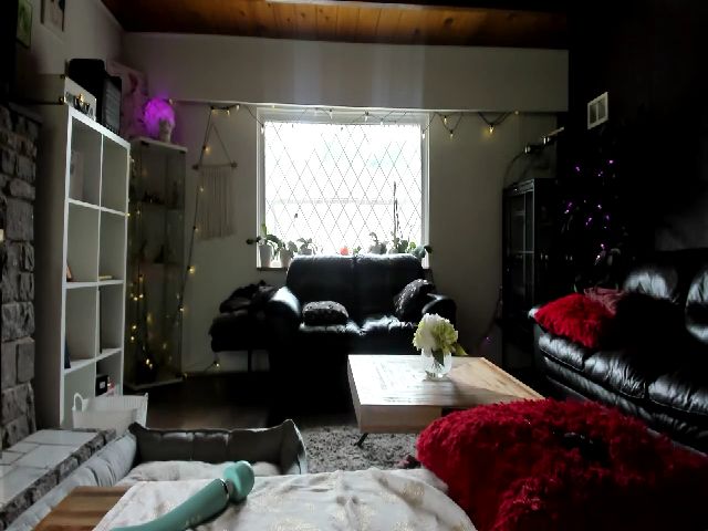 Live sex webcam photo for Luubeam #256380648