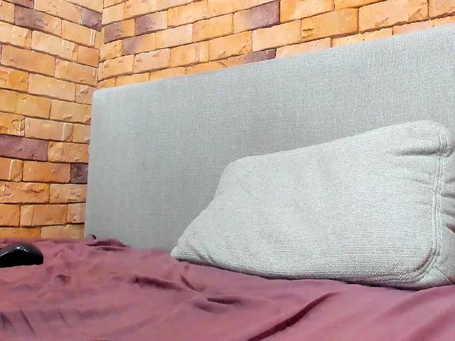 Live sex webcam photo for Yes_Sir_ #258180736