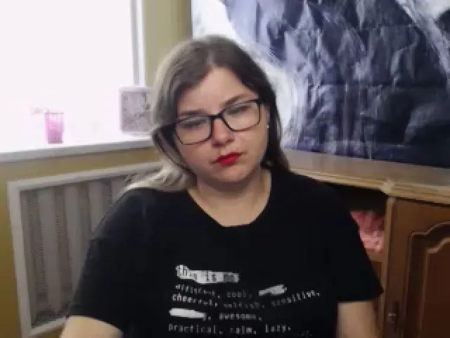 Live sex webcam photo for MonLais #254836242