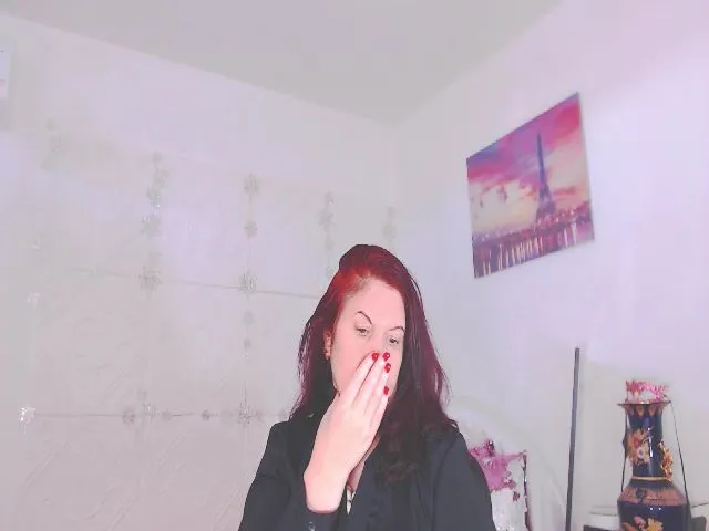 Live sex webcam photo for Deluxek #254771050