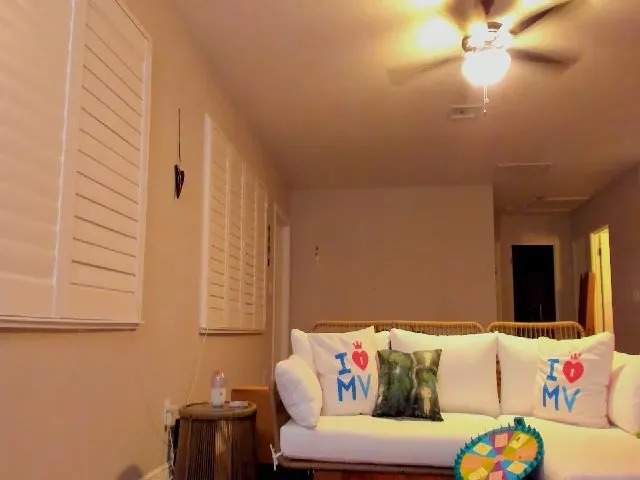 Live sex webcam photo for CharletteWebb #287849801