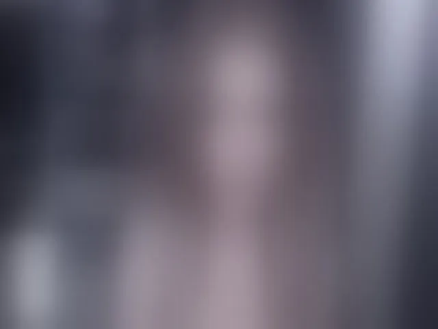 Live sex webcam photo for Your_Ellie #256607779