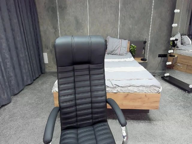 Live sex webcam photo for BootyPam #257972106