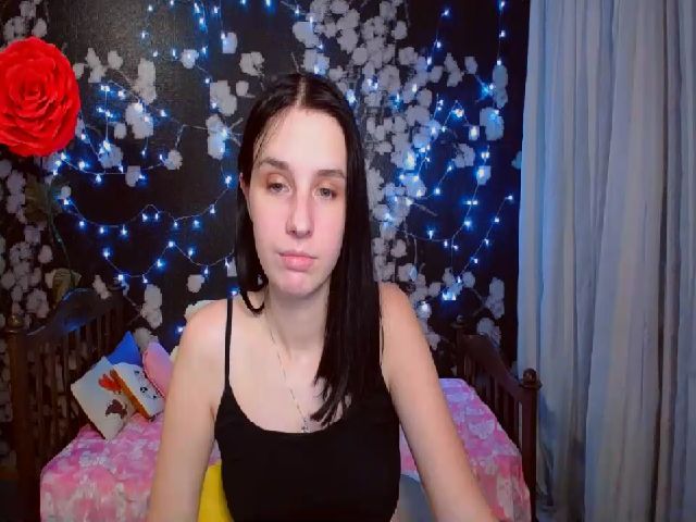 Live sex webcam photo for Lin_Elisss #264993716