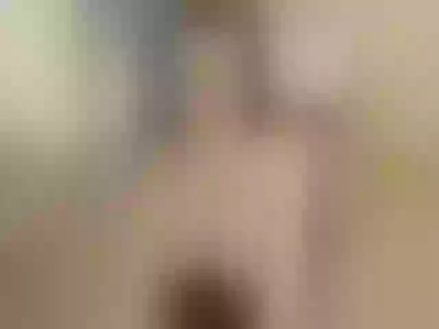 Live sex webcam photo for Mirelasilver #254704044