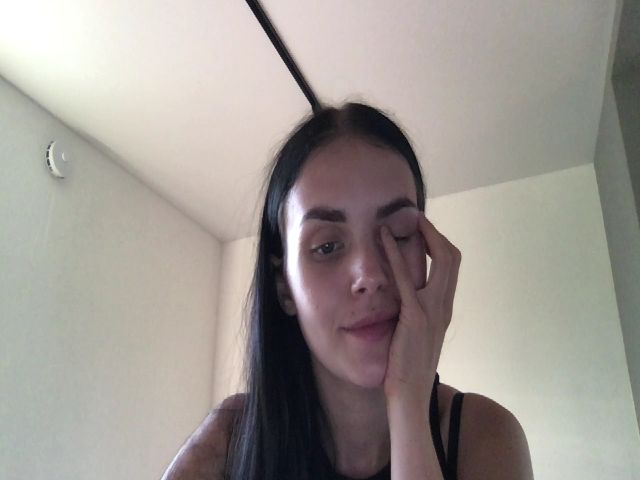 Live sex webcam photo for AdriaPretty #263775021