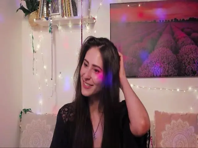 Live sex webcam photo for MaraW #255530904