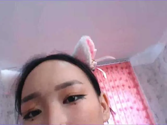 Live sex webcam photo for lucky-unicorn #250420077