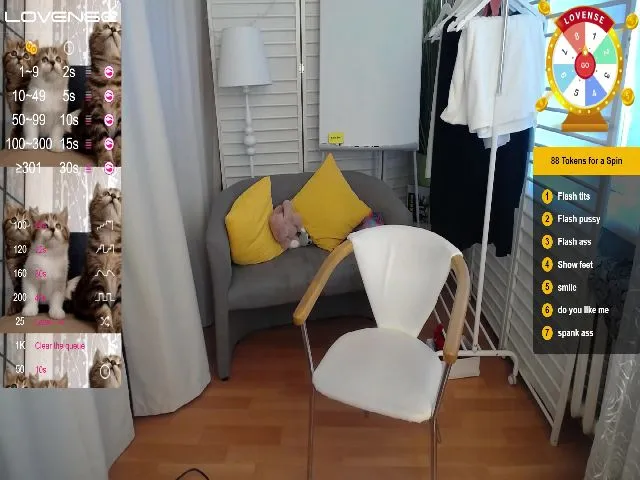 Live sex webcam photo for StayWild21 #256918471