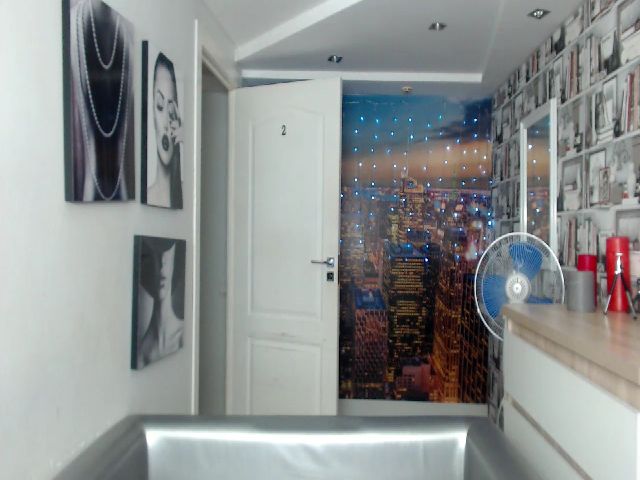 Live sex webcam photo for Lovely_della #257728461