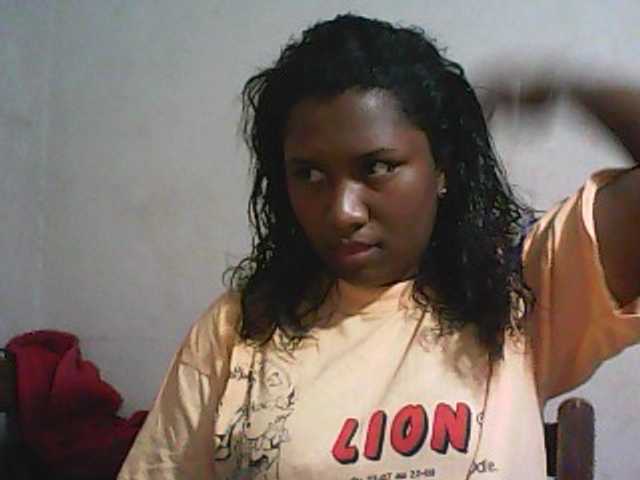 Live sex webcam photo for mybigass15 #241810781