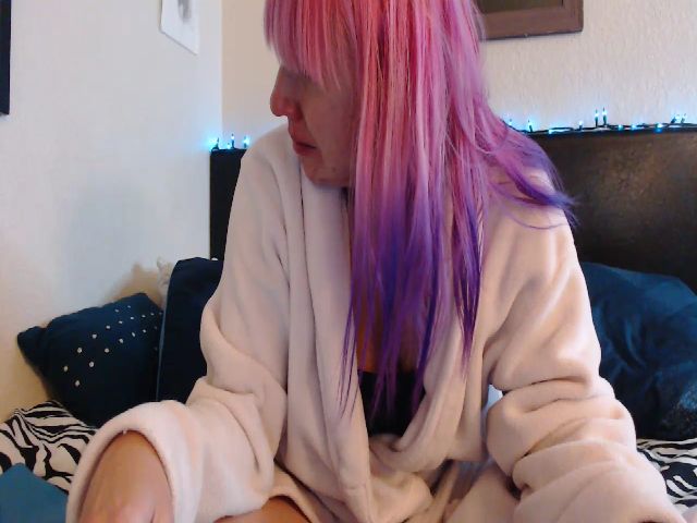 Live sex webcam photo for Sparkle_Pinup #259465804