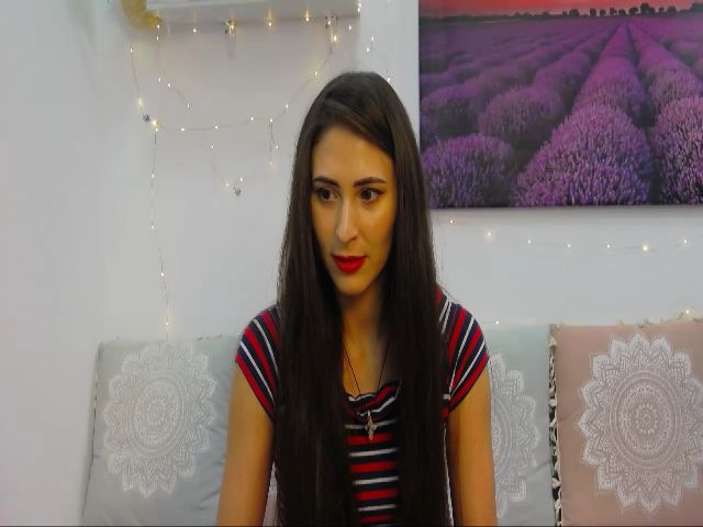 Live sex webcam photo for MaraW #264387989