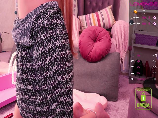 Live sex webcam photo for Lineagee #261026402