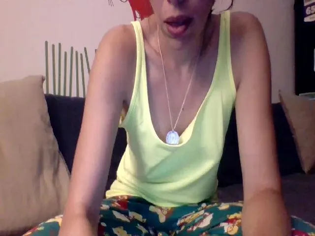 Live sex webcam photo for FoxMoony #261631461