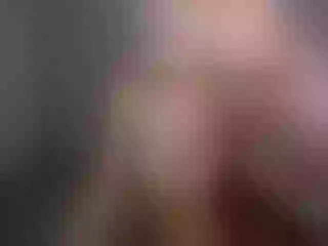 Live sex webcam photo for HelenAmour #264391711