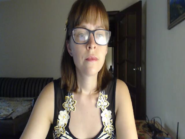 Live sex webcam photo for SmallUniverse #259180096