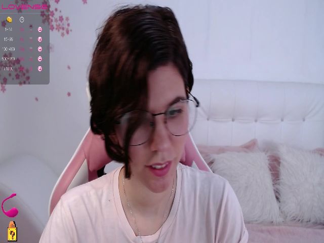 Live sex webcam photo for Eligos69 #254036192