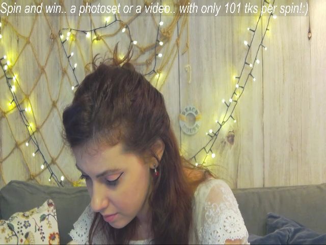 Live sex webcam photo for MissAracely #265504445