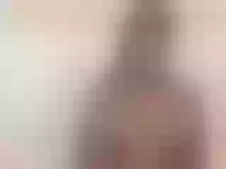 Live sex webcam photo for AngelaQueen #240615219