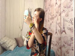 Live sex webcam photo for BetsyUrCute #251798926