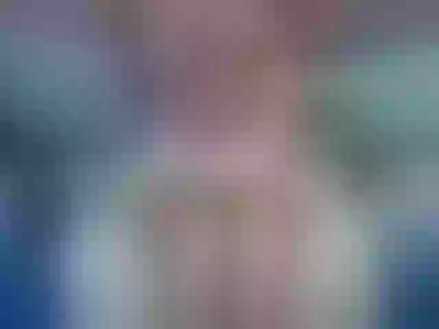 Live sex webcam photo for PinkChristine #253109565