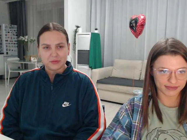 Live sex webcam photo for BugaGirls #241432459