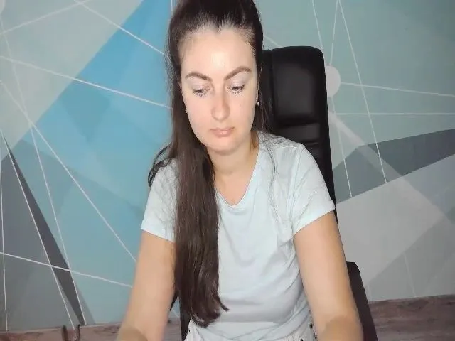 Live sex webcam photo for VictoriaFae #264147023