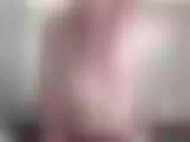 Live sex webcam photo for Elenajones #253462295