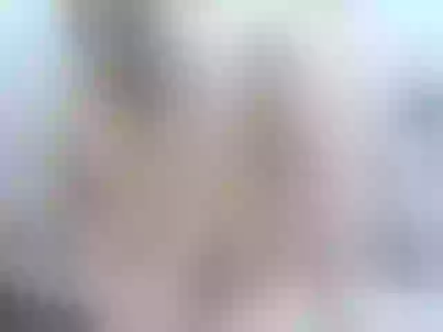 Live sex webcam photo for JulieDalton #253726642