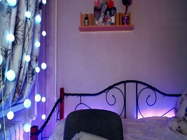 Live sex webcam photo for Red_joan #265024789