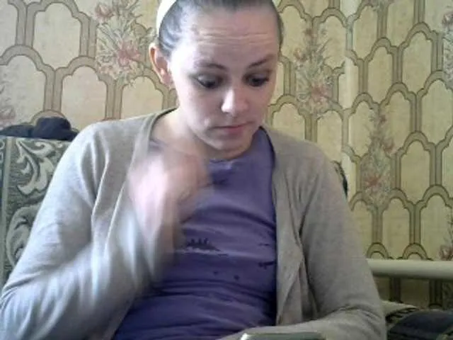 Live sex webcam photo for REPTILIAY #241440101