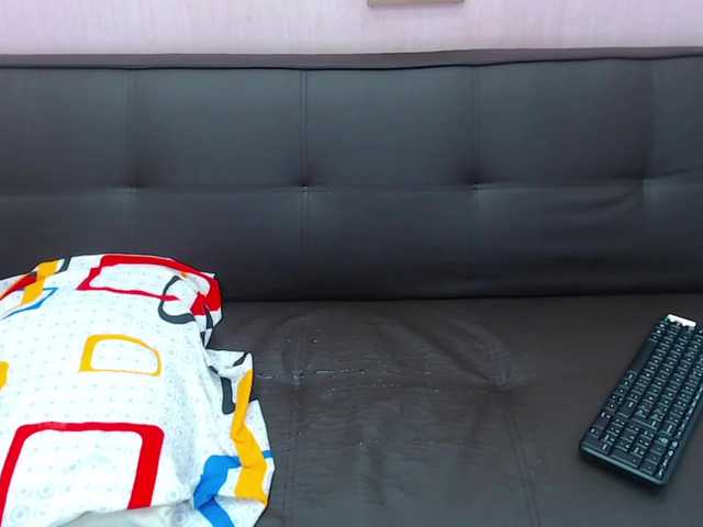 Live sex webcam photo for sarahwilliam #245648071