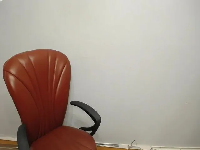 Live sex webcam photo for SnowSpacee #259623010