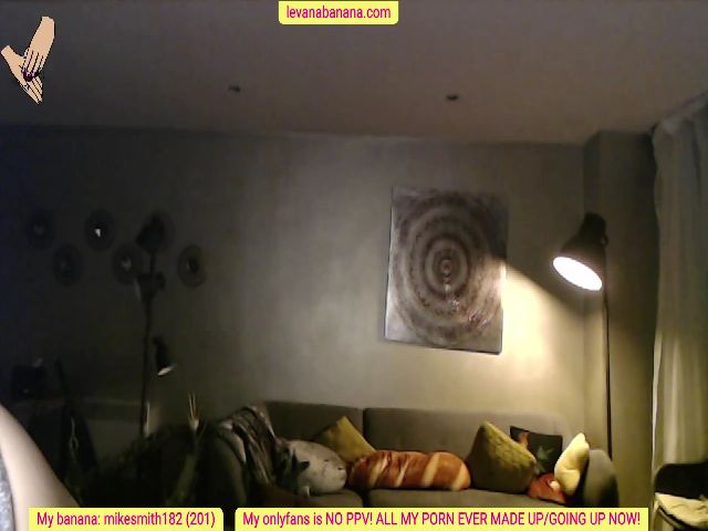Live sex webcam photo for Levanabanana #258912447