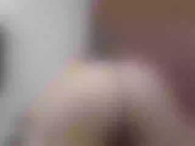 Live sex webcam photo for GreenBlondie #254306957