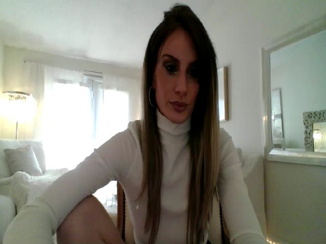 Live sex webcam photo for dancingrene_ #263902051