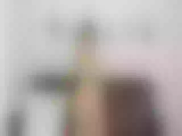 Live sex webcam photo for saracruz1 #262357712