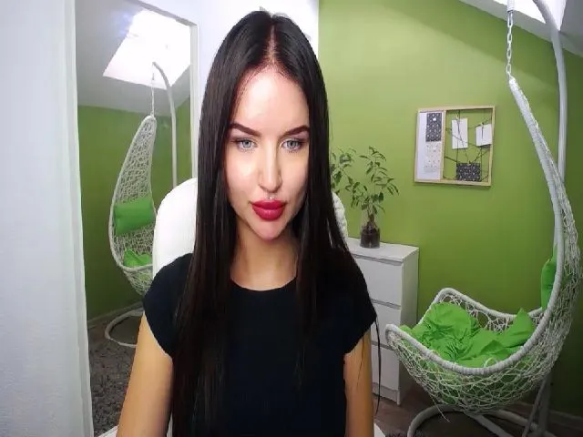 Live sex webcam photo for JenniferMoris #258535001