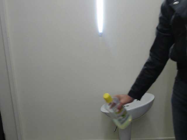 Live sex webcam photo for cleoW #241734794