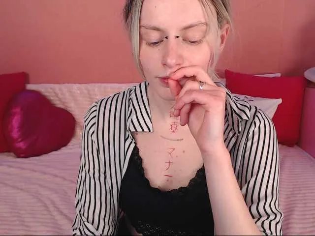 Live sex webcam photo for ShiroganeFun #241232260