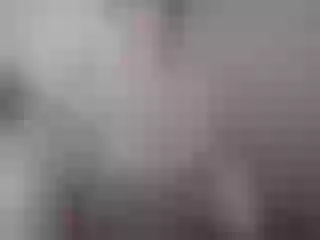Live sex webcam photo for MomKsenia #240589195
