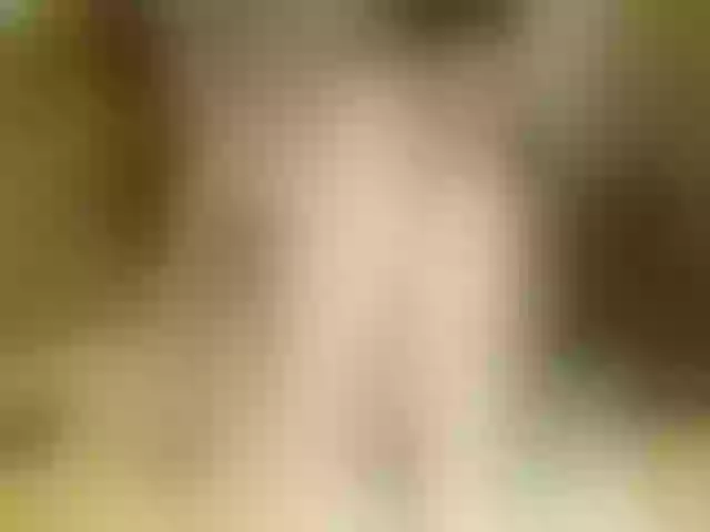 Live sex webcam photo for Luiziana111 #240976268