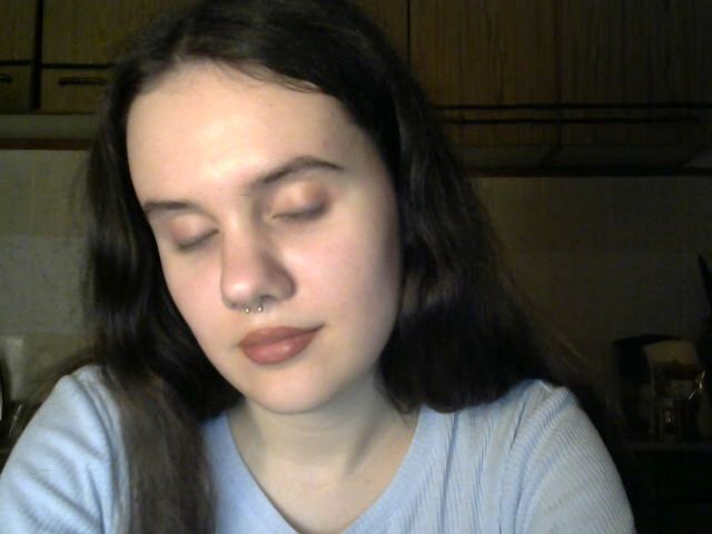 Live sex webcam photo for Mss_Veronika #264560395