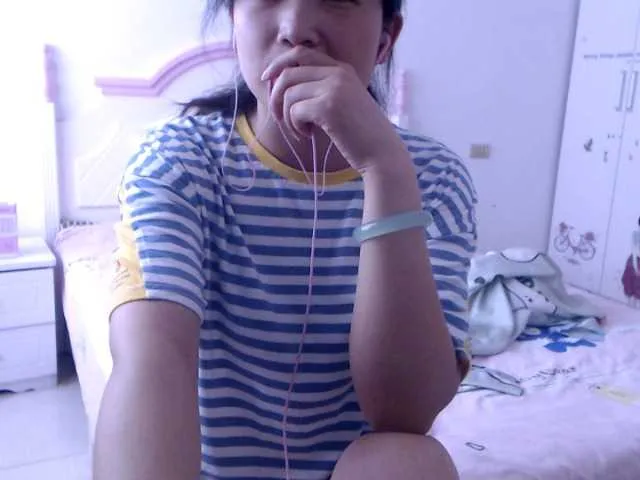 Live sex webcam photo for Kumamong #247128187