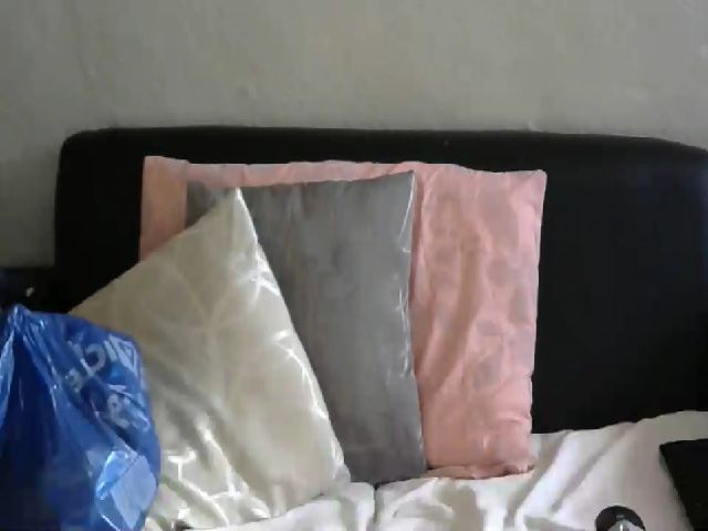 Live sex webcam photo for Sexyliciousex #262972830