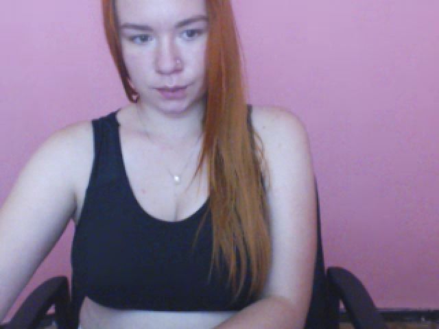 Live sex webcam photo for JiMiola #260735027