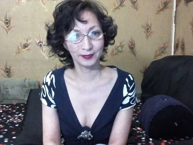 Live sex webcam photo for Elia-Asia #242751363